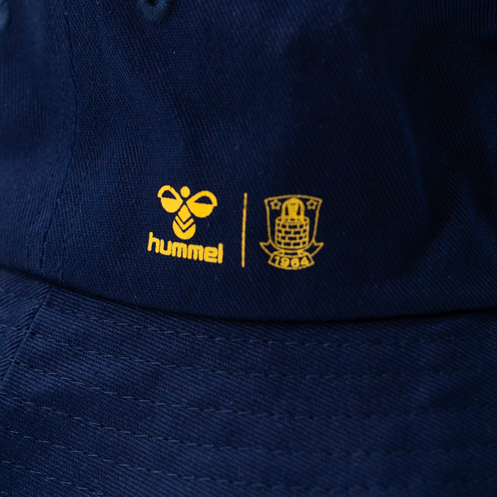 Bøllehat - Aldrig Alene