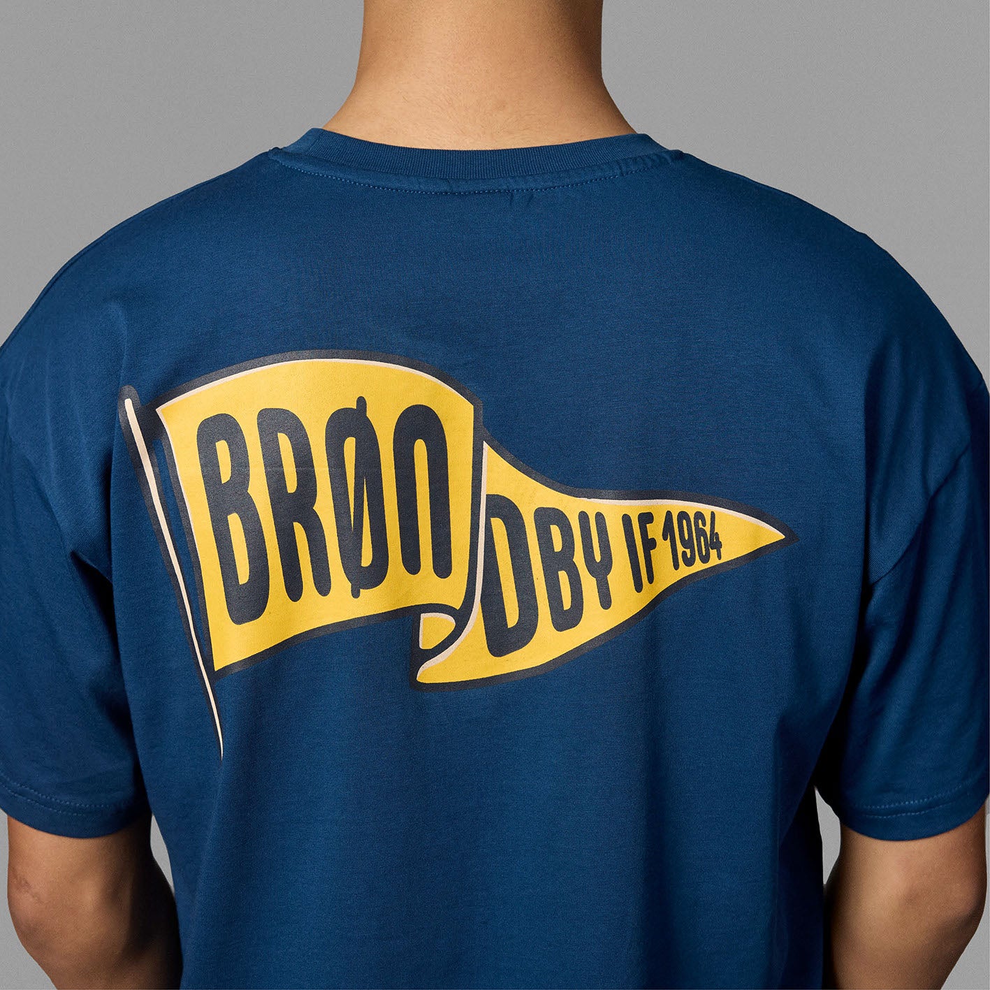T-shirt - Blå med 1964/Flag