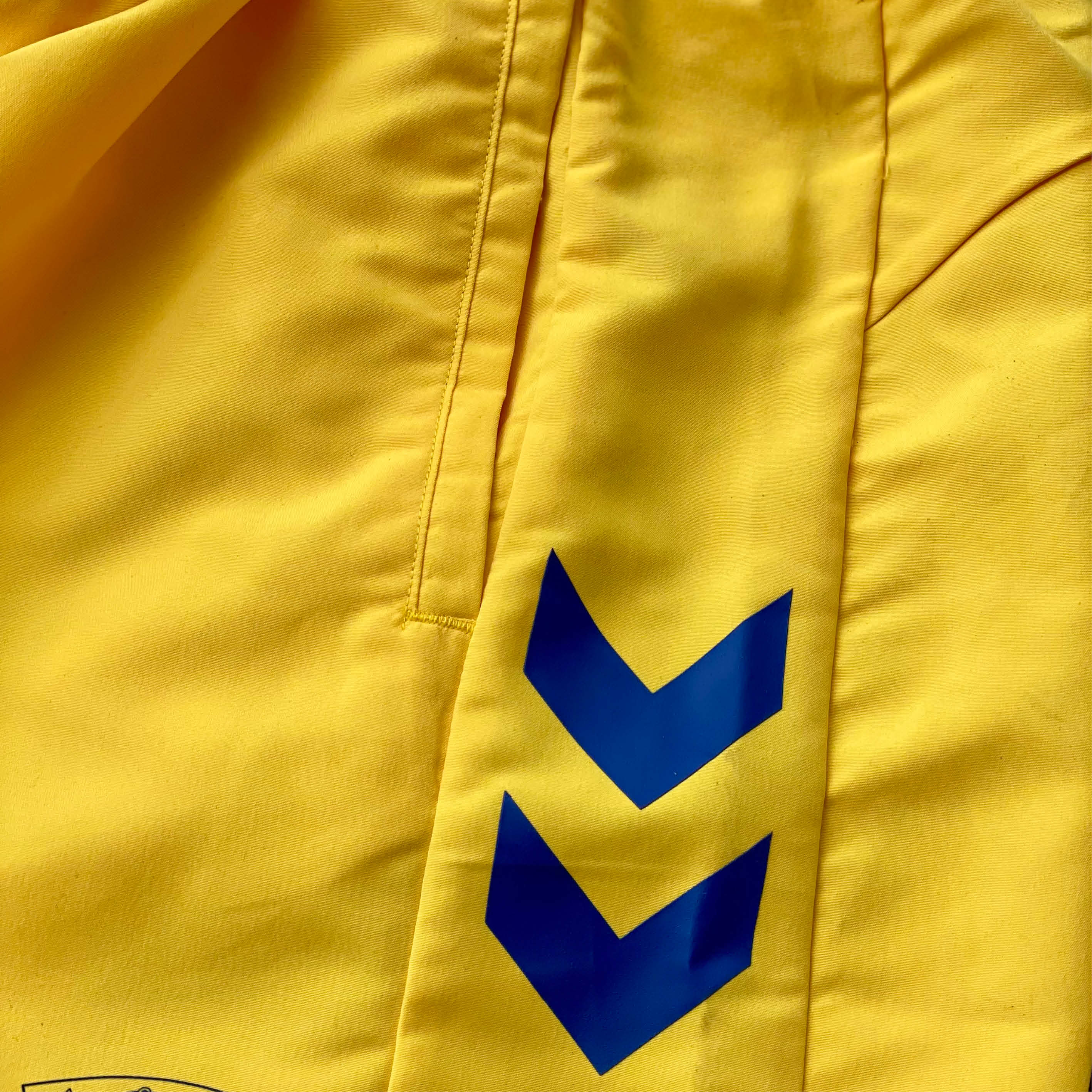 BIF X Hummel Badeshorts