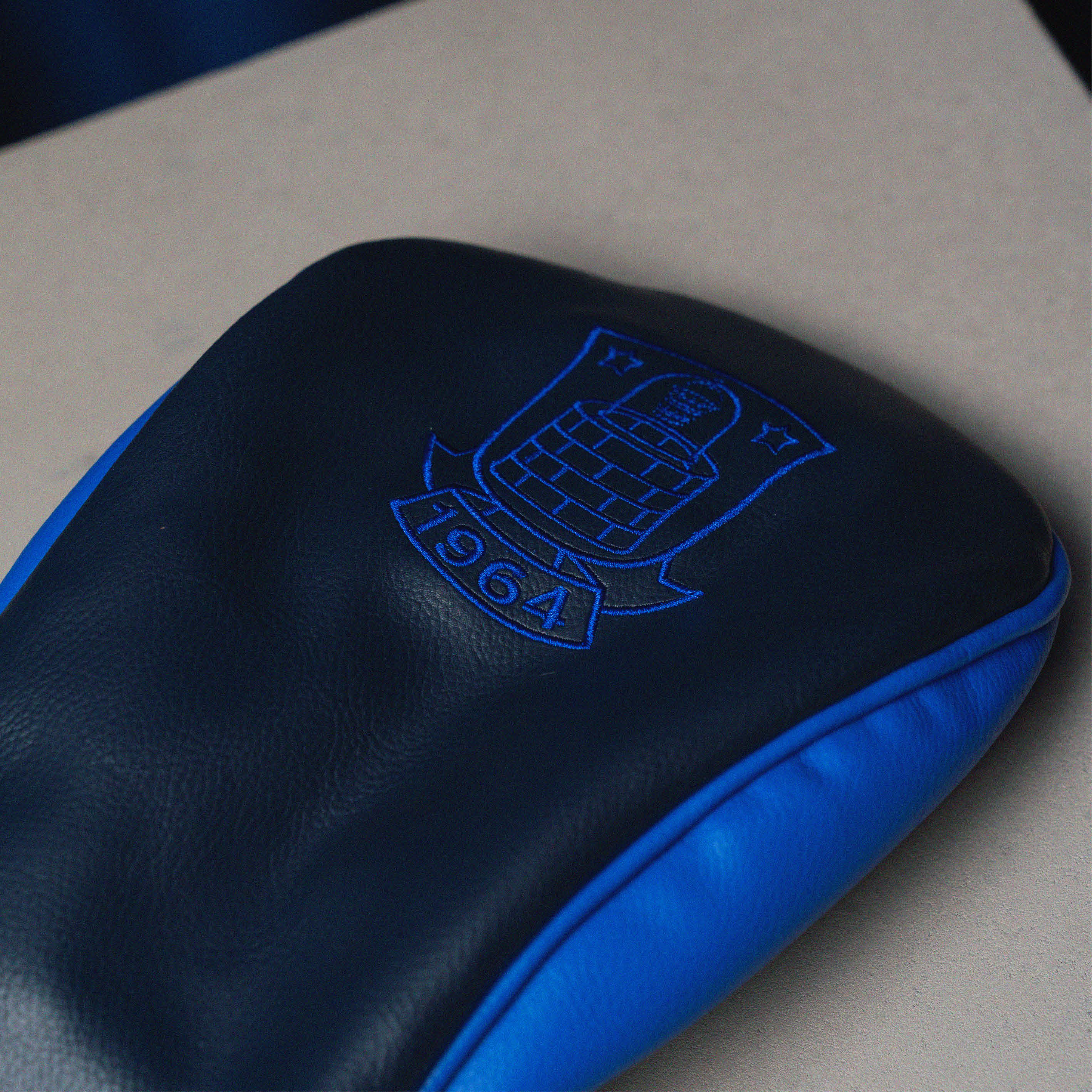 Golf Fairway Cover Navy m. Logo