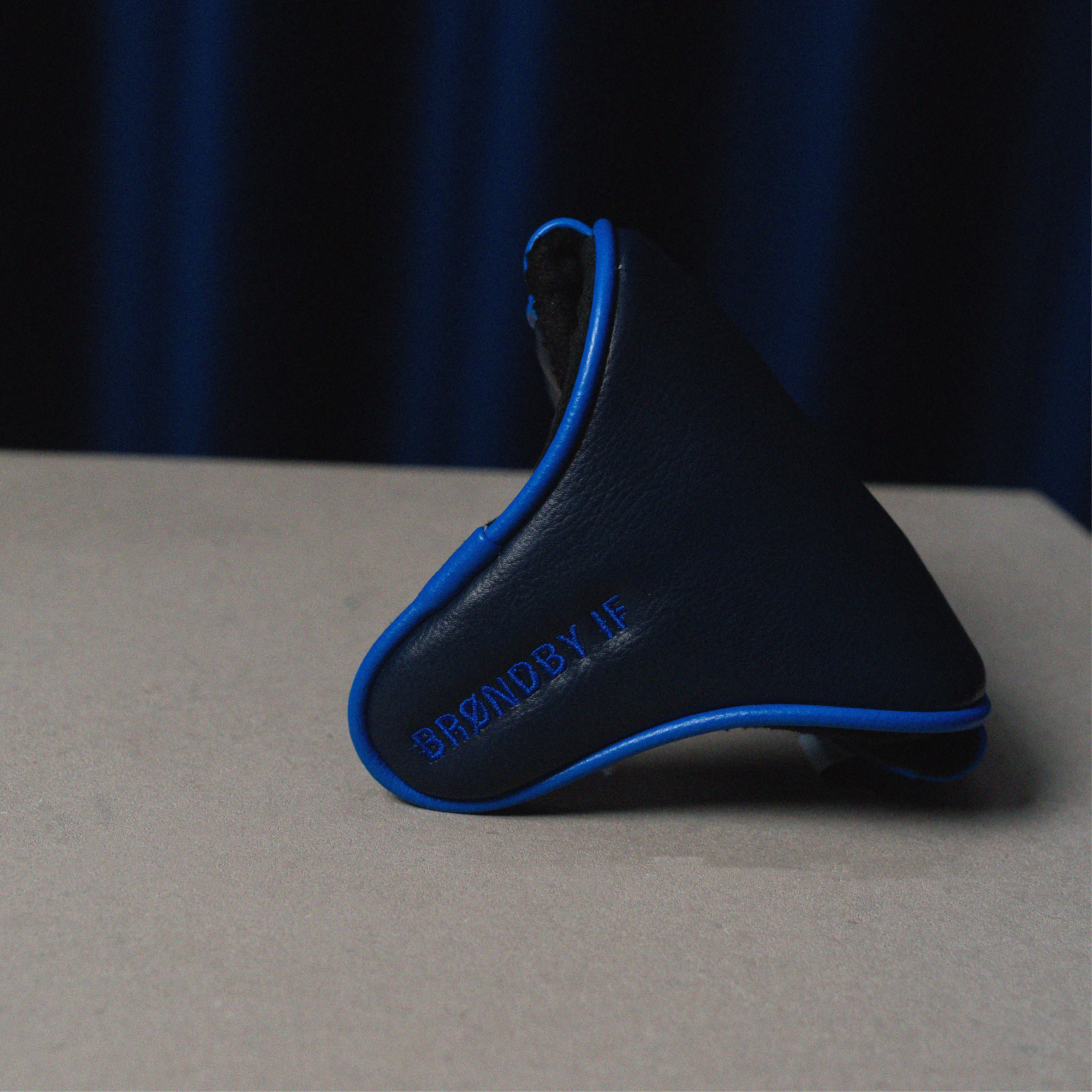 Golf Mallet Putter Cover Navy m. Logo