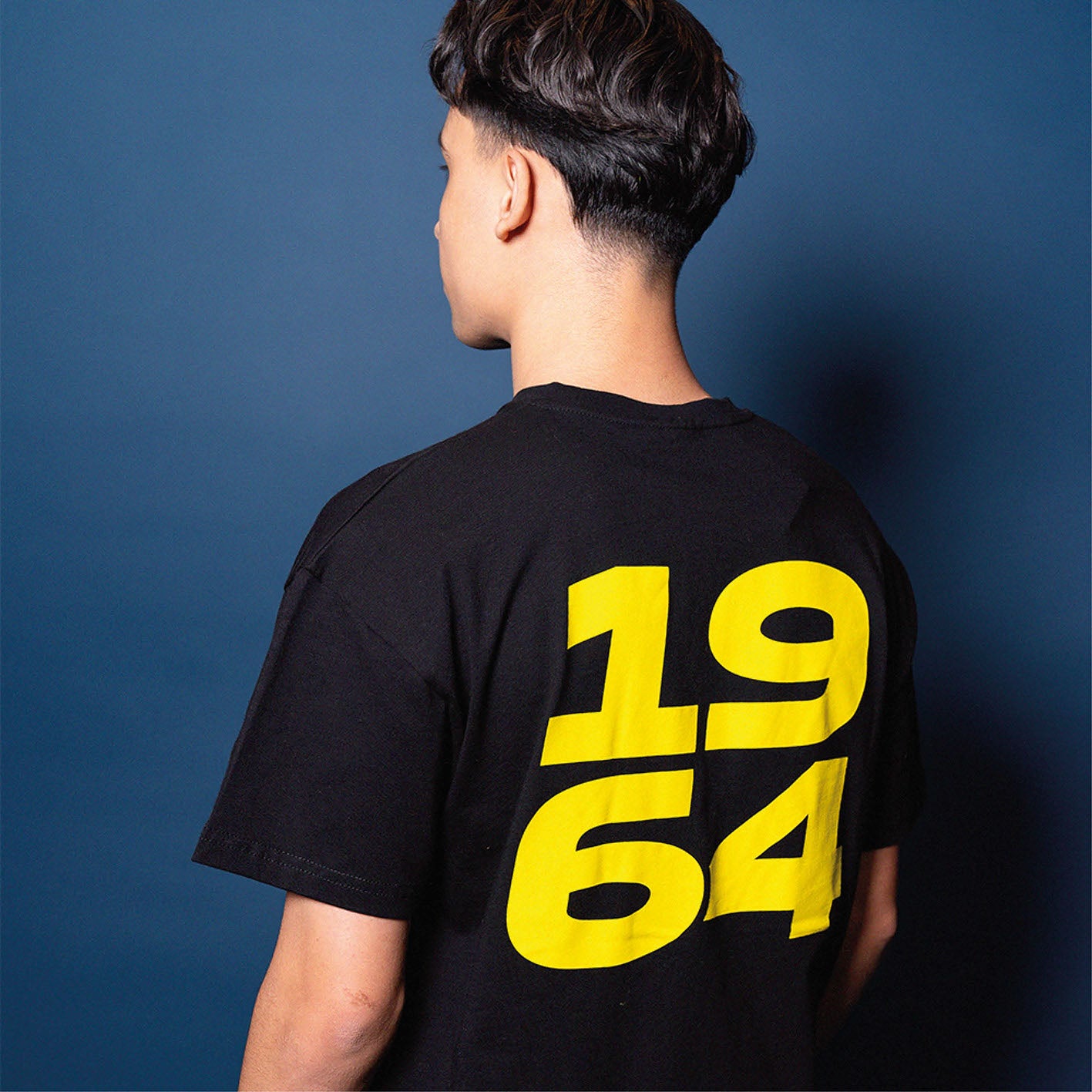 T-shirt - Sort BIF/1964