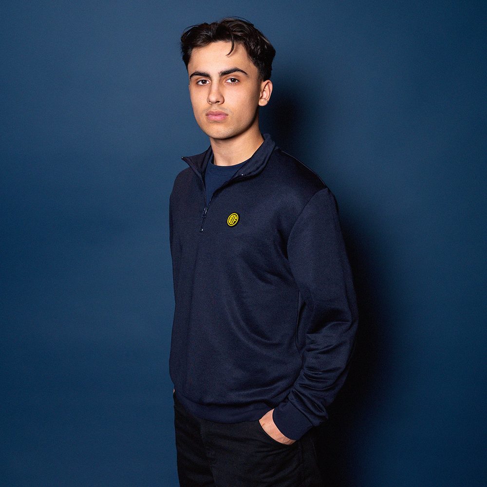 Crewneck - Navy med BIF Badge