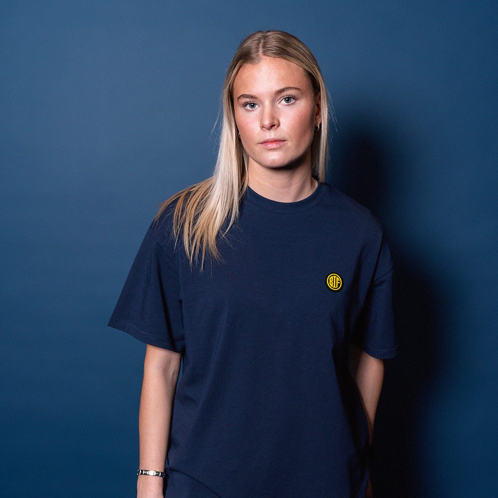 T-Shirt - Navy med BIF Badge