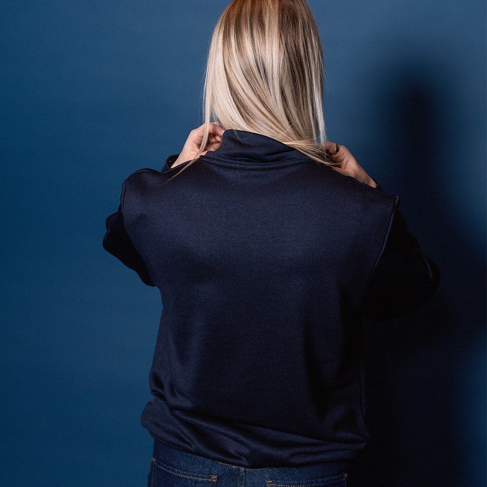 Crewneck - Navy med BIF Badge