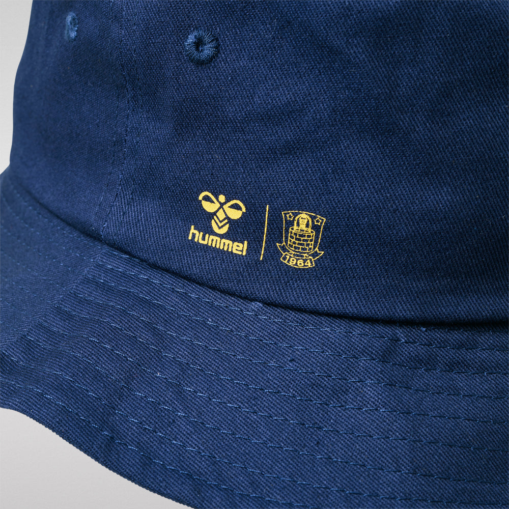 Bøllehat - Aldrig Alene