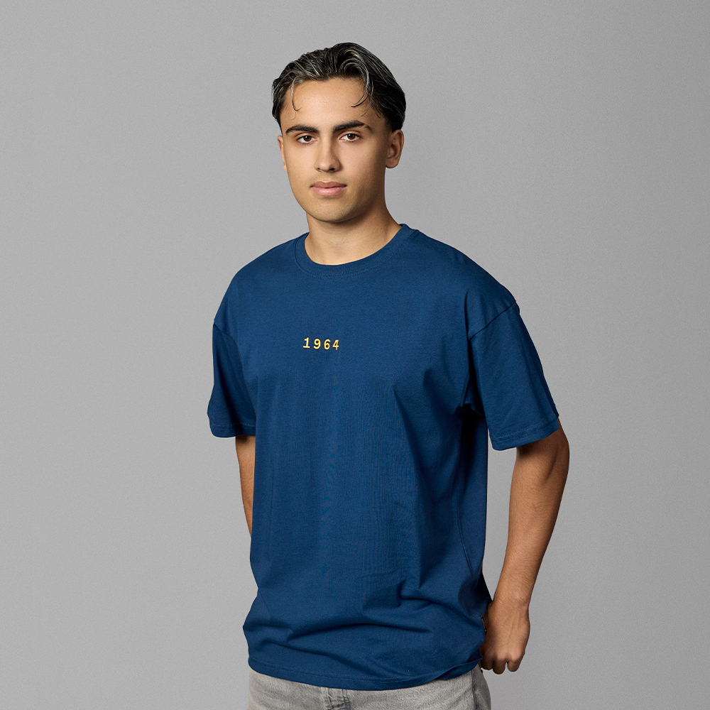 T-shirt - Blå med 1964/Flag