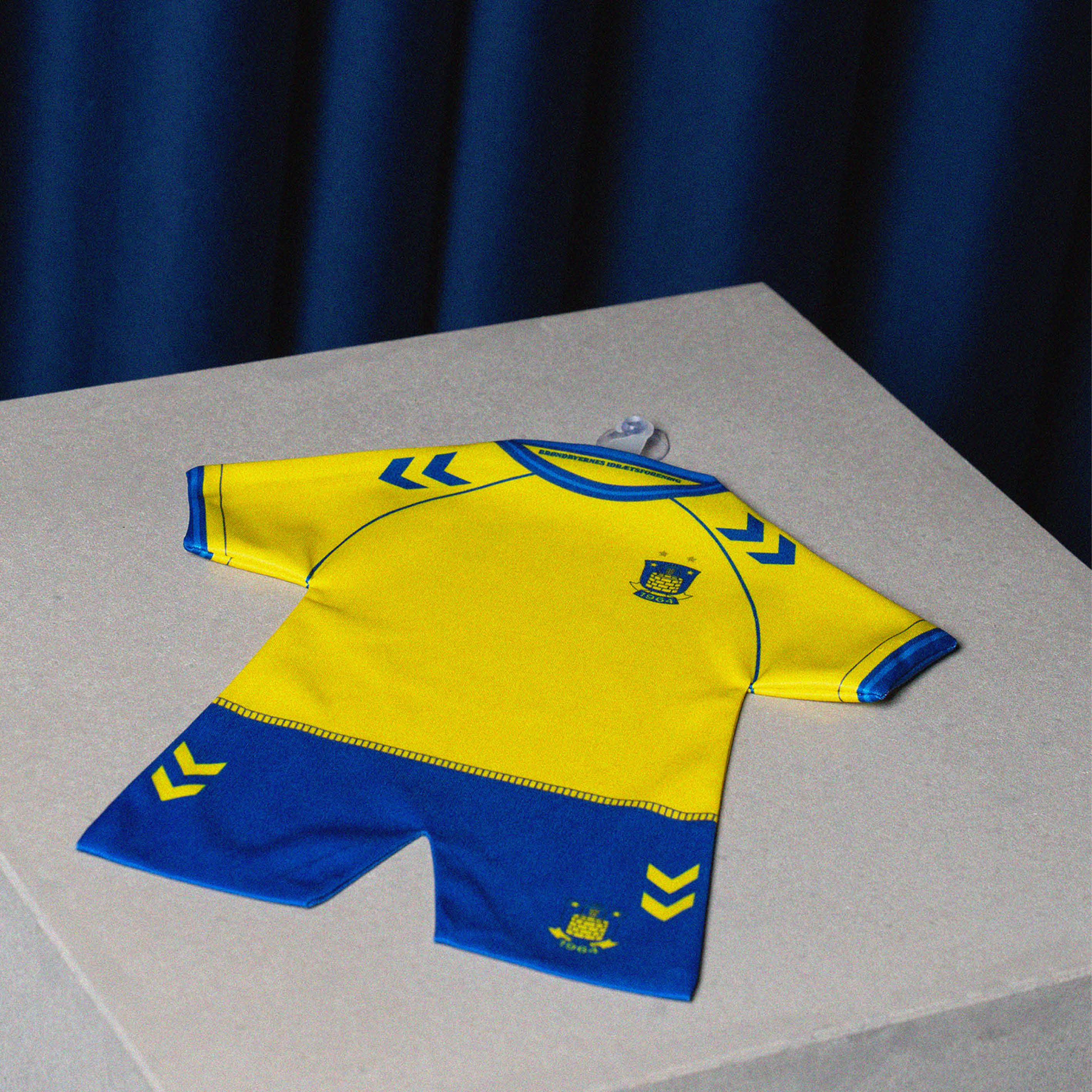 Brøndby Spilledragt med sugekop