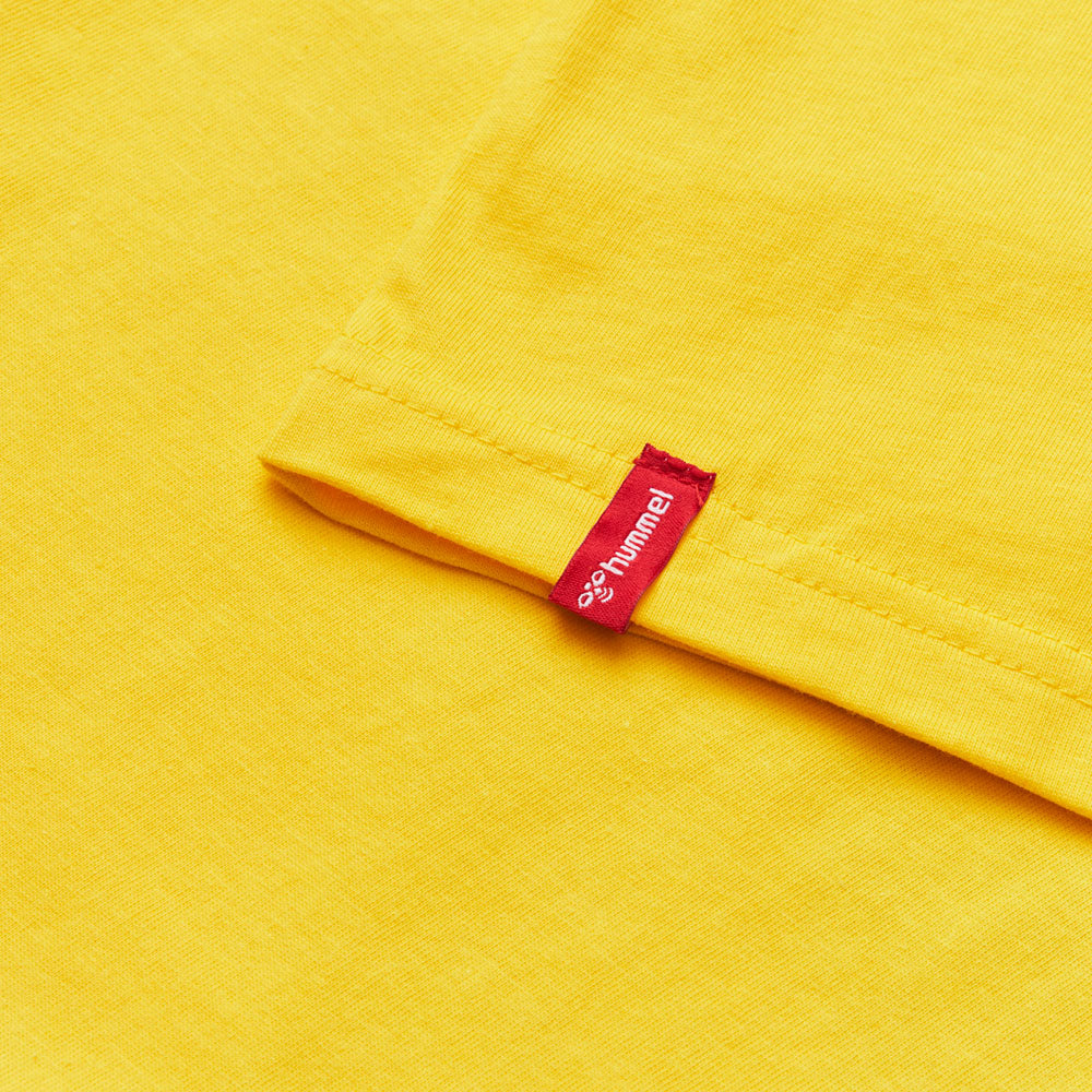 T-Shirt - Gul med Spiller Børn