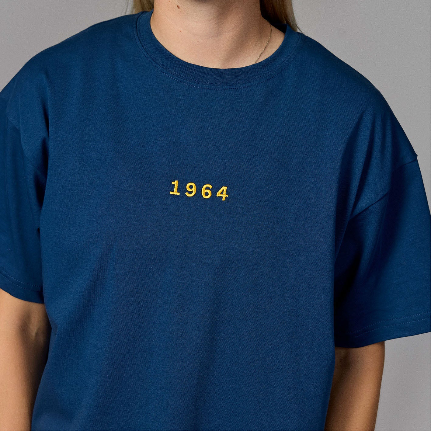 T-shirt - Blå med 1964/Flag